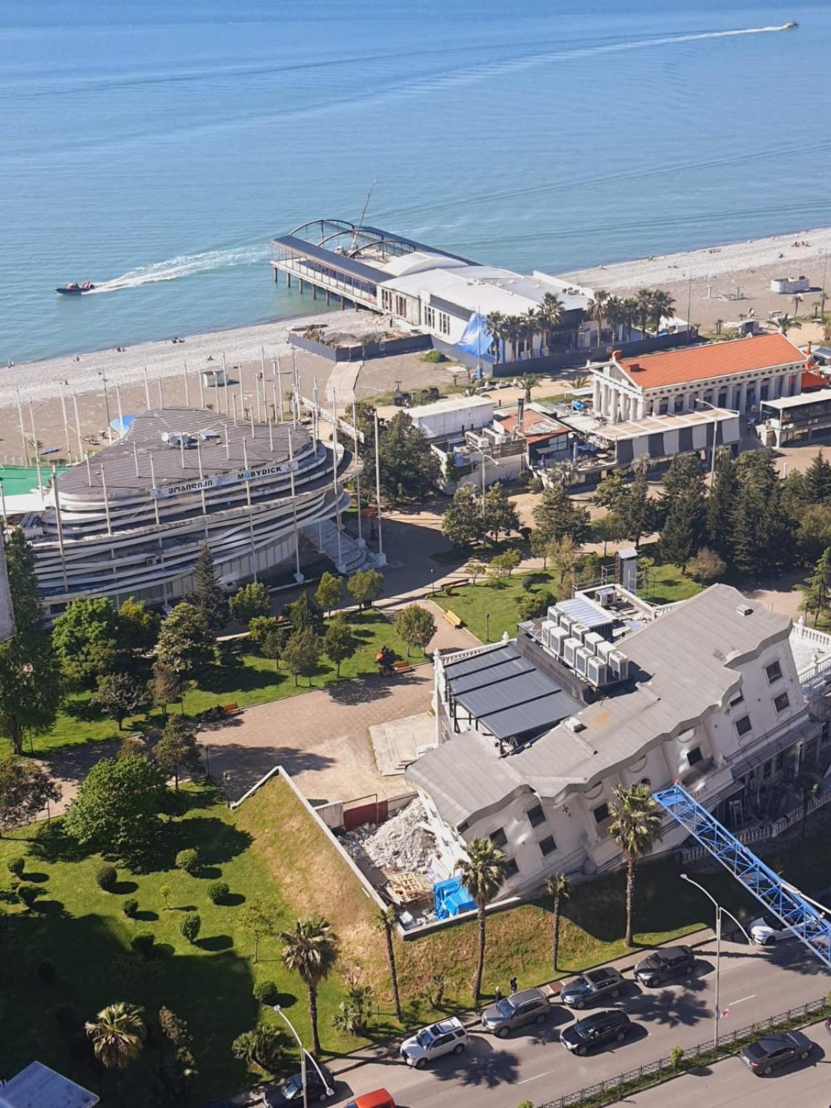 Orbi Luxury Apartments Batoemi Buitenkant foto