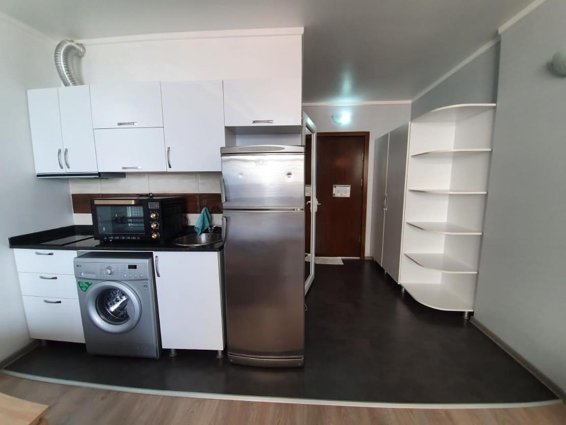 Orbi Luxury Apartments Batoemi Buitenkant foto