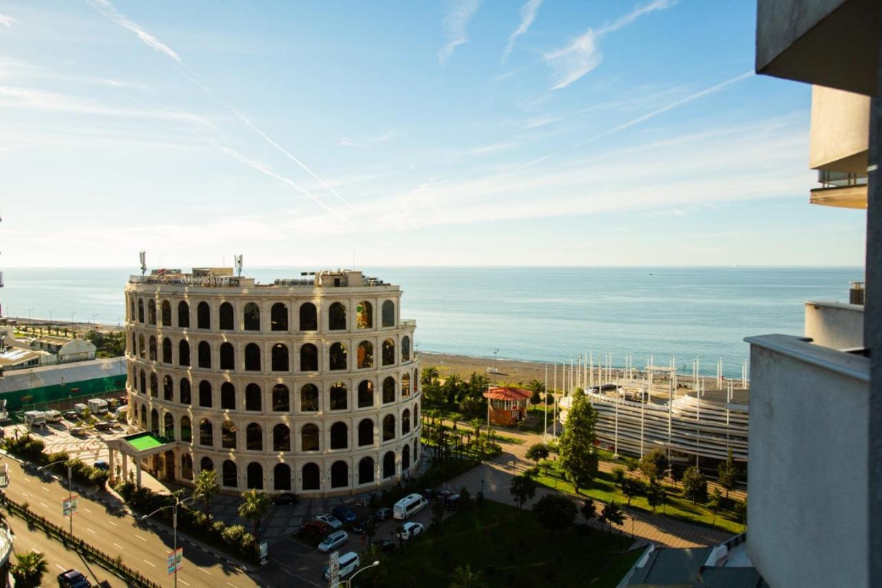 Orbi Luxury Apartments Batoemi Buitenkant foto